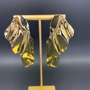 Gold Freeform Statement Earring